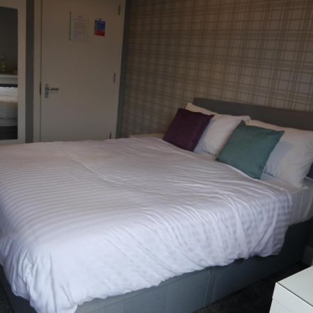 Caledonian Rooms Bellshill Eksteriør billede