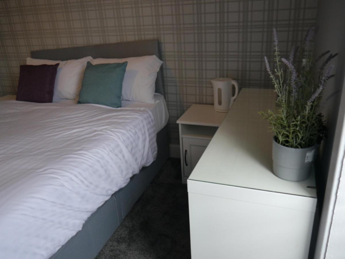 Caledonian Rooms Bellshill Eksteriør billede